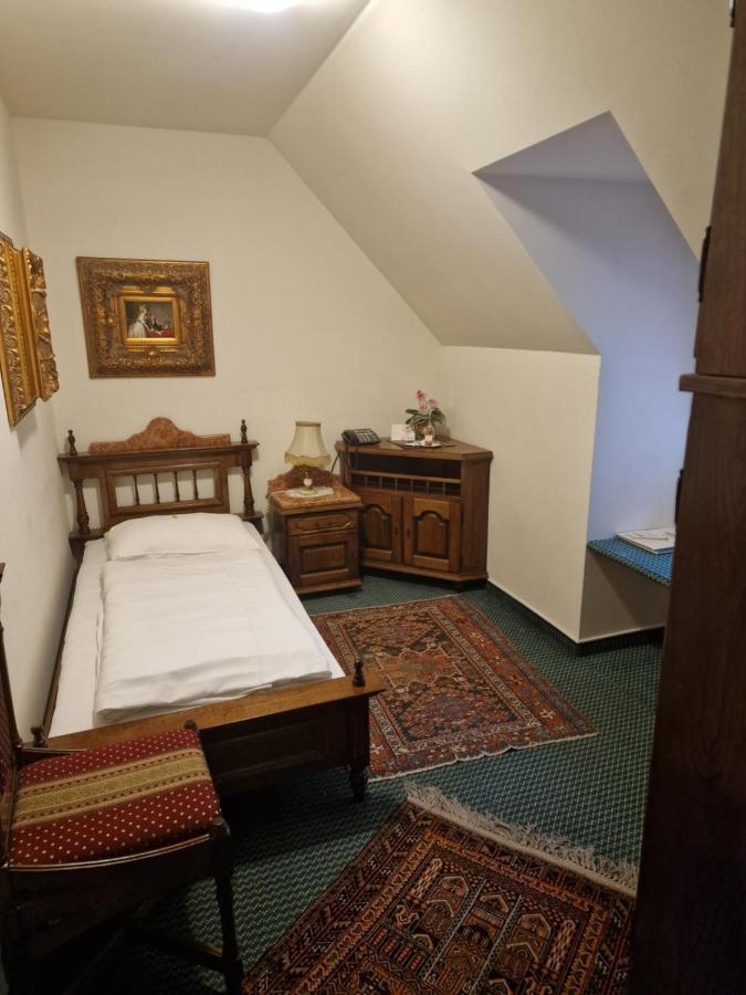 Hotel Razgorsek Velenje Kültér fotó