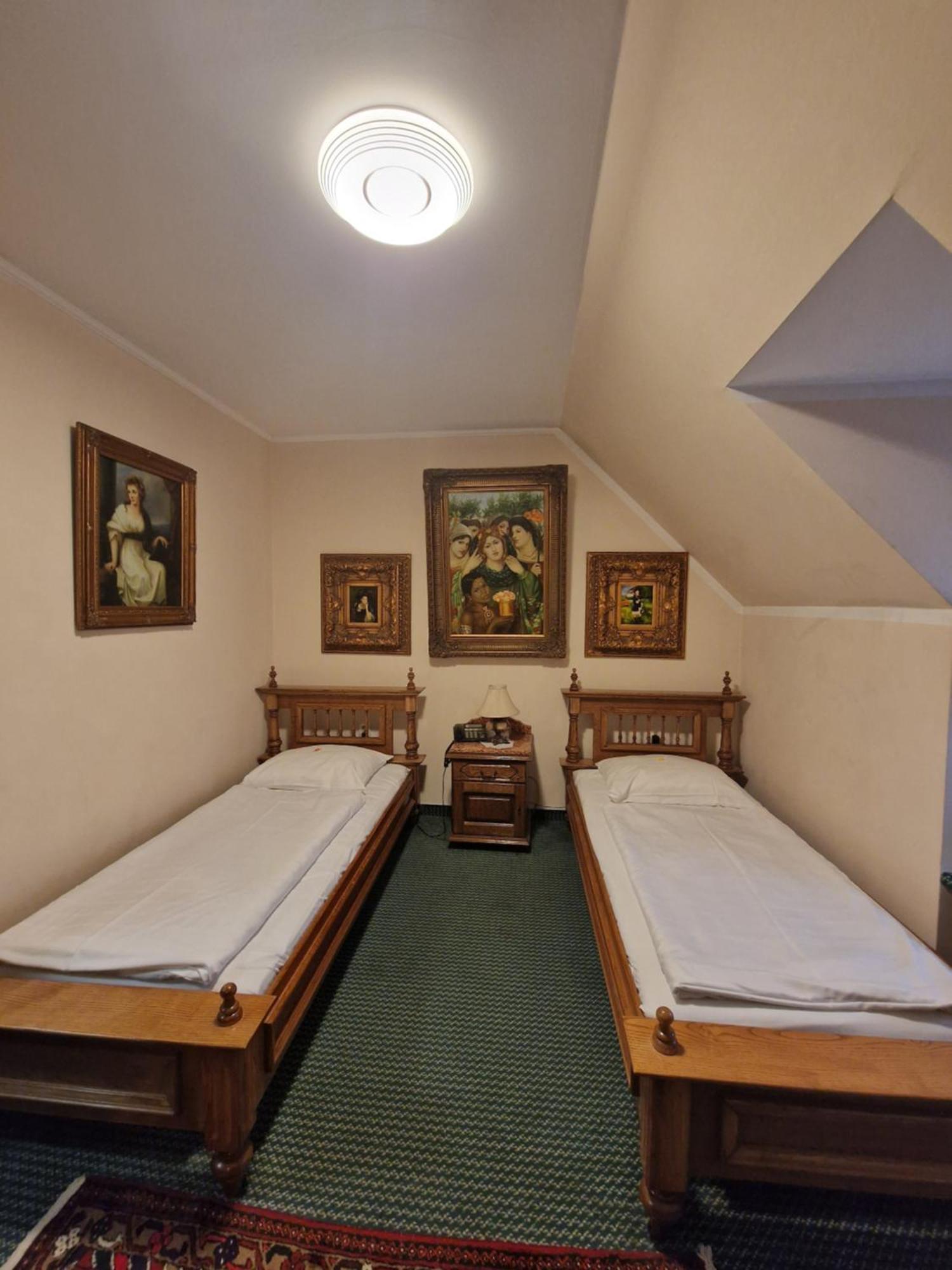 Hotel Razgorsek Velenje Kültér fotó